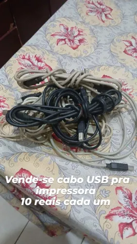 Vende-se cabo USB pra impressora<br>10 reais cada um