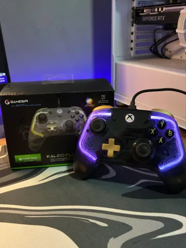 Controle GameSir Kaleid Flux RGB - PC / Xbox - Gamer