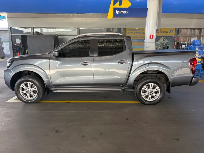 Nissan Frontier XE CD 4X4 2.3 Bi-TB Diesel Aut. 2024