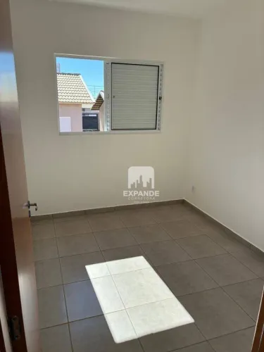 Casa com 2 dormitórios para alugar, 44 m² por R$ 1.500,00/mês - Beija Flor 1 - Botucatu/SP