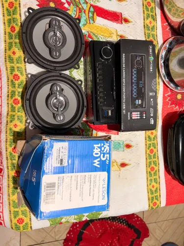 Rádio automotivo