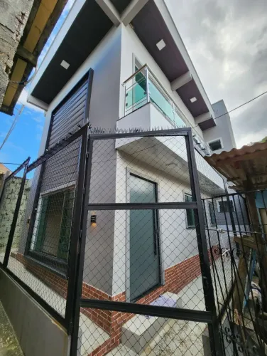 Alugo Casa de Vila R$2.300,00
