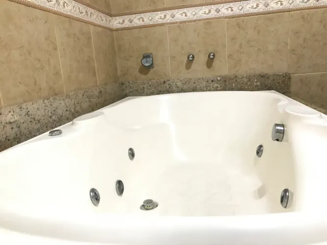 Banheira Hidromassagem AQUAPLAS