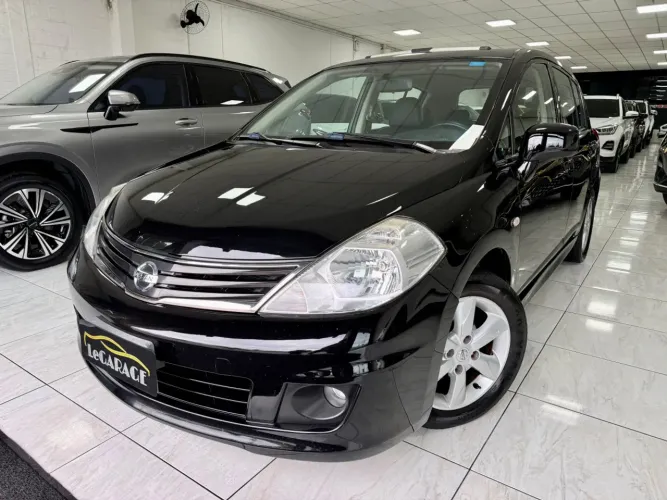 Nissan Tiida SL 1.8/1.8 Flex 16V Aut. 2012