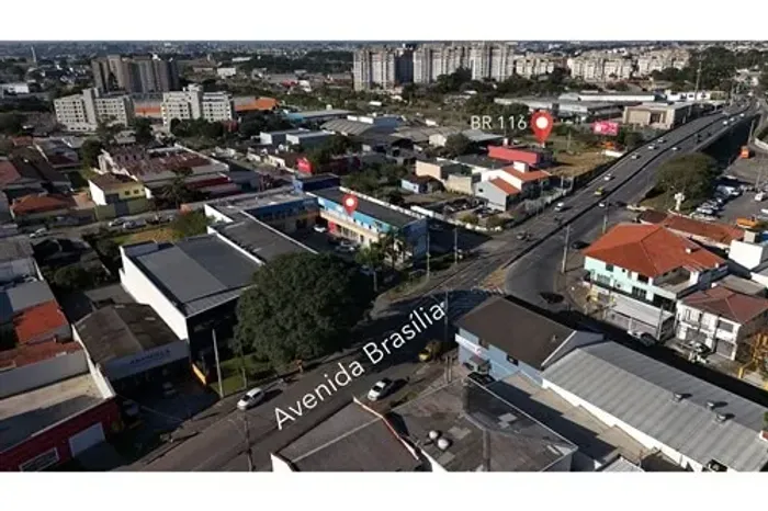 Loja Comercial 43 no Centro Comercial Avenida Brasília Curitiba