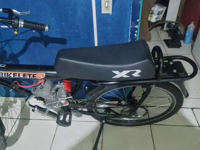 Vendo ou troco motorizada nova um mês de uso pego tv geladeira fogão etx