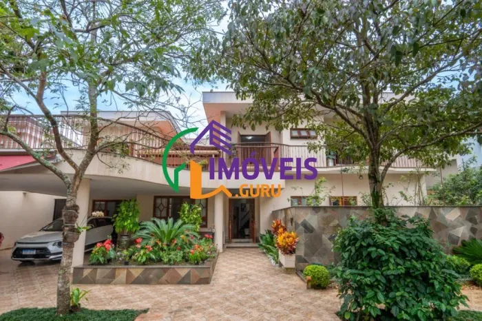 CASA EM CONDOMÍNIO - SUPER QUADRA MORUMBI - SP