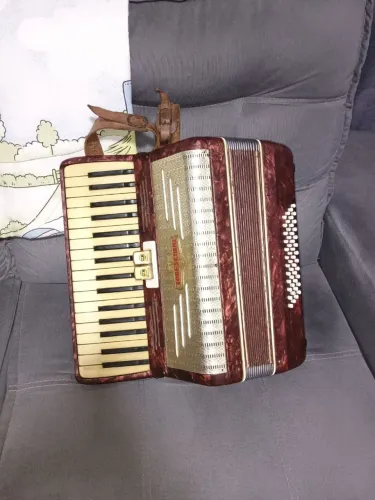Vende se Gaita Todeschini