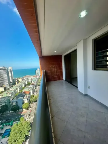 APS- Excelente apto com 4 quartos, sol da manhã, andar alto em Itapuã - Vila Velha - ES
