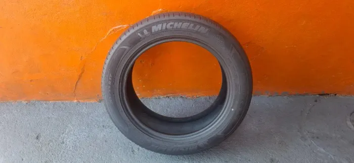 Pneu Aro 17 Michelin 215 x 55 Primacy3_Aceito Cartão