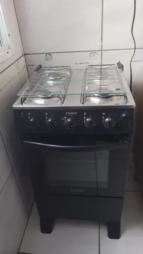 Fogão 4 bocas com forno e acendedor elétrico funcionando
