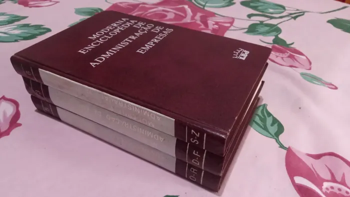 Moderna Enciclopédia de Administração de Empresas -1972- H. Schlesinger