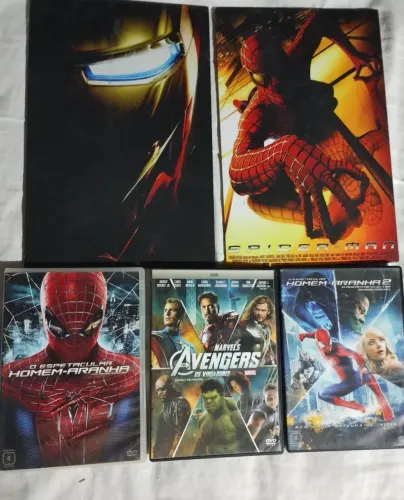 Cds é quadro iron man e Spiderman colecionador
