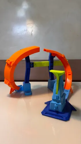 Hot Wheels Pista Campeonato Salto Em Espiral