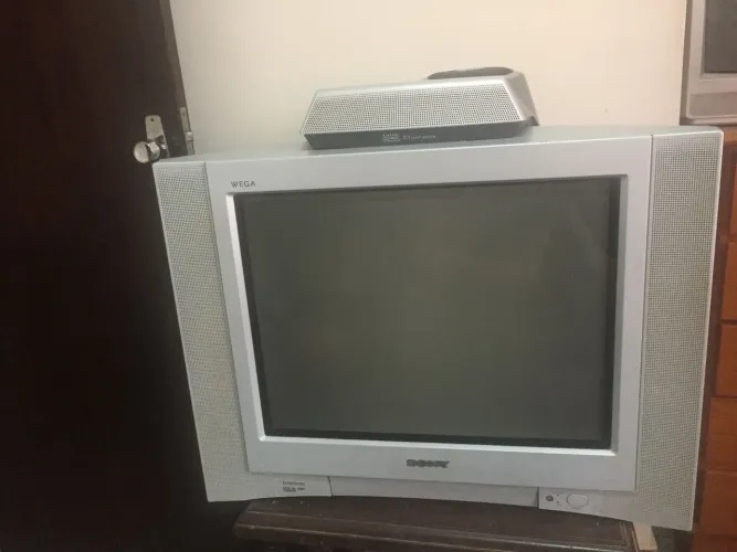 TV Sony wega 21 polegadas com sub
