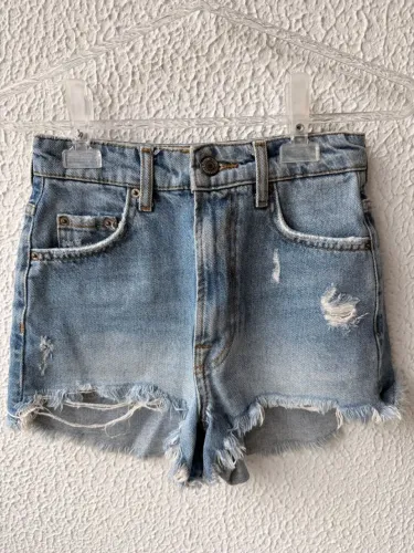 short Zara jeans feminino