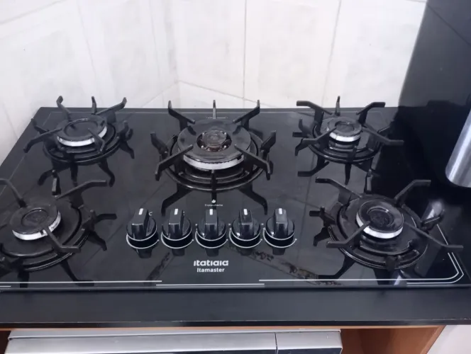 Cooktop 5 bocas com balcão