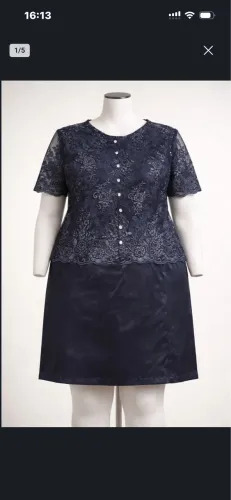 VESTIDO TAM XXG DE FESTA COM RENDA E PEDRADO