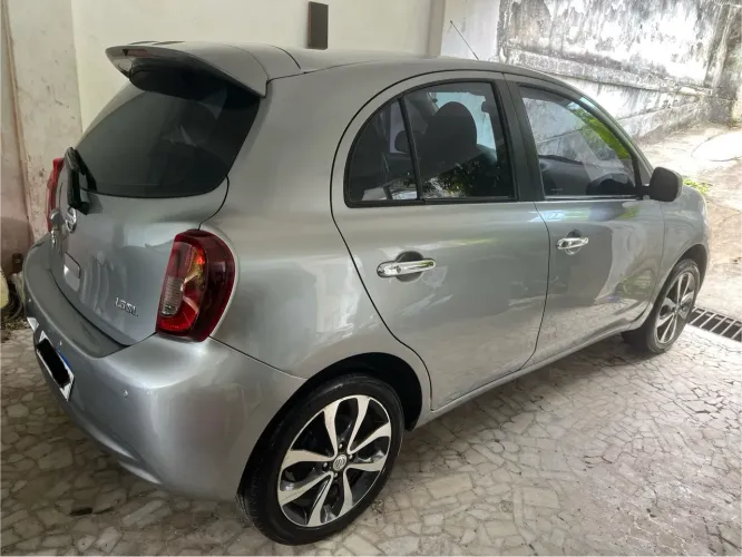 Nissan March SL 1.6 16V Flex Fuel 5P 2015