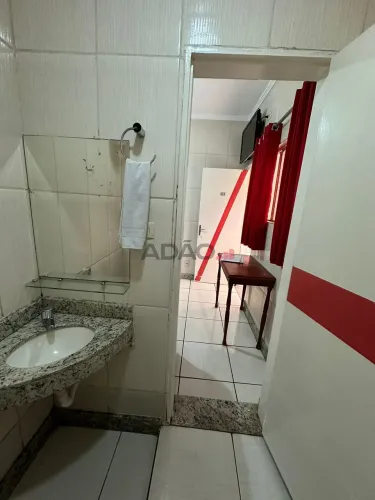 Hotel funcionando no Setor Universitário com potencial para construir prédio residencial e