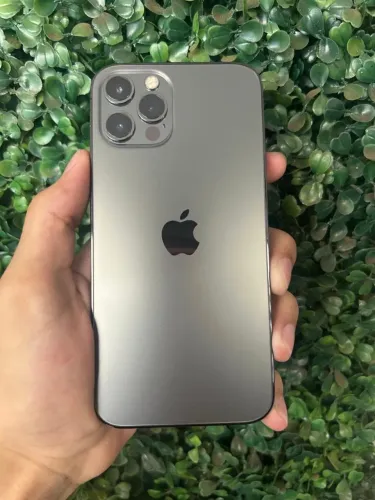 IPhone 12 Pro 256Gb - Sem detalhes de uso