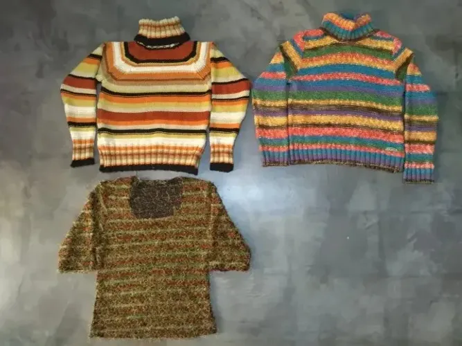 LOTE C/7 PEÇAS DE ROUPAS FEMININAS 