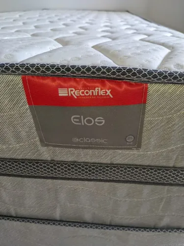 Cama box solteiro com cama auxiliar