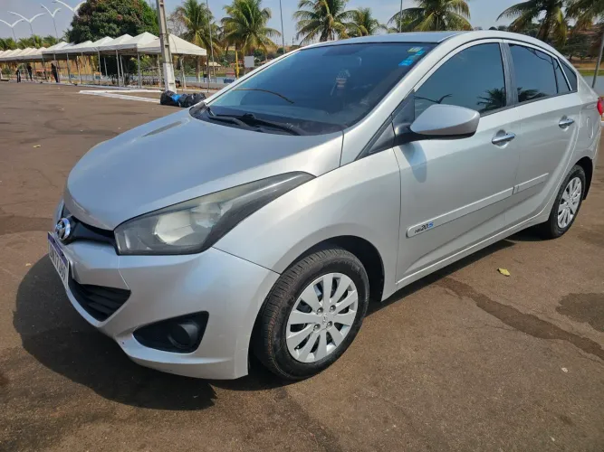 Hyundai HB20S C.plus/c.style1.0 Flex 12V Mec. 4P 2015
