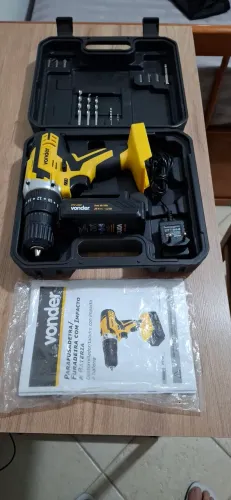 Furadeira impacto e parafusadeira vonder PFV 23