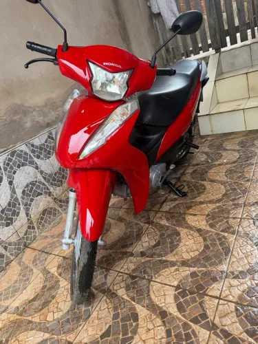 BIZ 110i. 2019 IPVA PAGO $12.000 passo cartão 