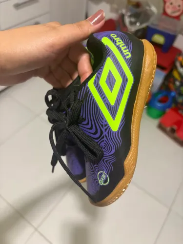 Chuteira infantil umbro