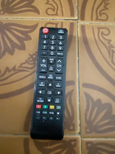 Vendo tv em bom estado