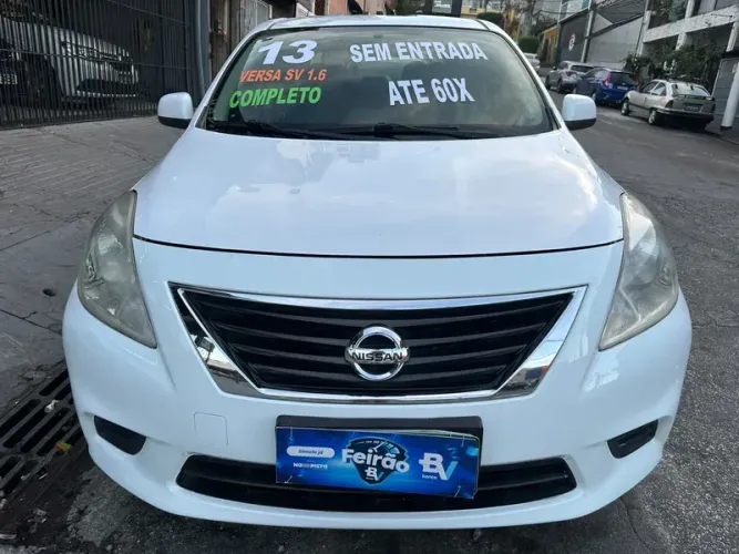 Nissan Versa SV 1.6 16V Flexstart 4P Mec. 2013
