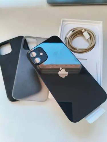 Iphone 12 Preto + Caixa e Carregador