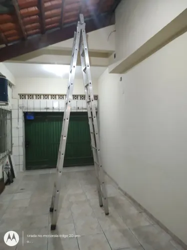 Escada de Alumínio 11 degraus