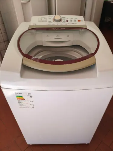 MÁQUINA DE LAVAR 11 KILOS