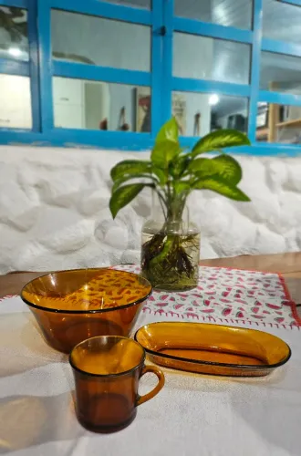 Louças vintage de vidro Duralex Âmbar