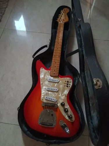 Guitarra Giannini Supersonic Anos 70