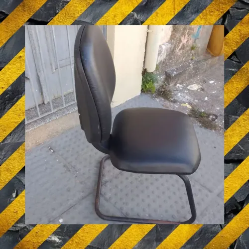 Cadeira de escritório preto
