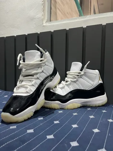Air Jordan 11 - 41BR