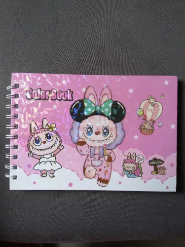 Livro de colorir Labubu