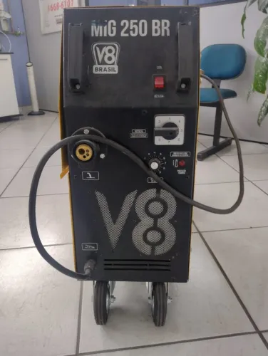 Máquina De Solda Mig Brutus 250br Monofasica 220V - V8 Brasil