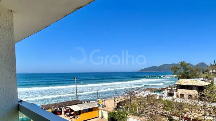 Cobertura à venda 2 quartos em Morro Das Pedras