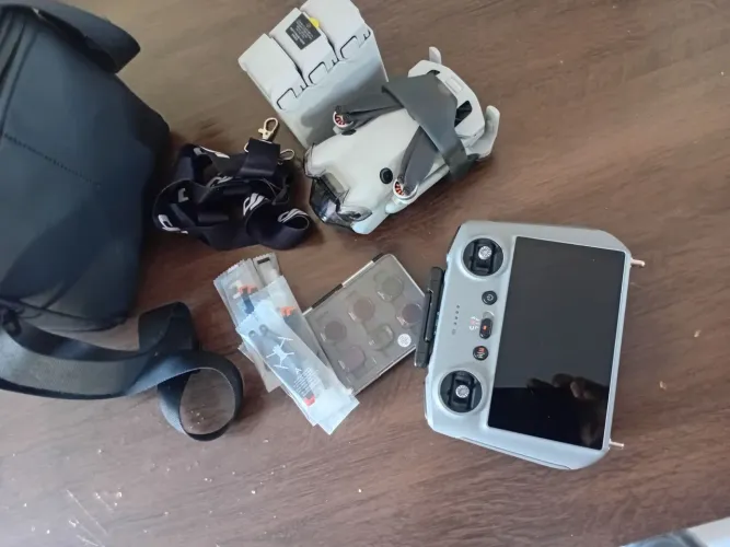Drone mini 4 pro combo plus