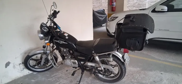 Vendo Intruder 125 2015