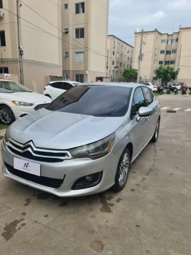 Citroen C4 Lounge Exclusive 1.6 Turbo 4P Aut. 2015