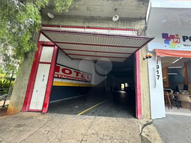 Salão Comercial à venda ou para locação em Lapa - SP