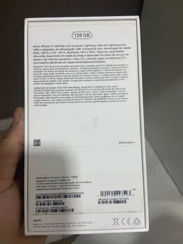 iPhone 11 128