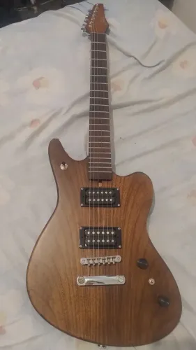Guitarra de Luthier. Vendo ou troco