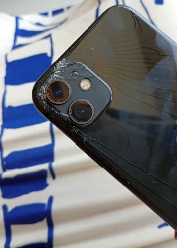 iPhone 11 128GB